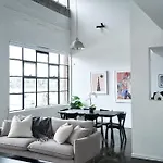 Chic Urban Loft In Prime Location