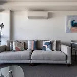 Light-Filled Stylish Living In Diverse Hawthorn