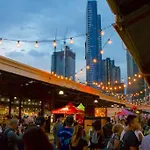 West Side Place Melbourne Cbd W/Balcony, City Views + Pool, Sauna & Gym