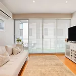 Central Port Melb 1Bdrm Apt Near Bay St Beach