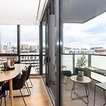 Coveted Collingwood - Balcony Hideaway With Views