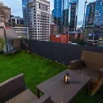 Lux 3Br Bourke St Sub-Penthouse: Amazing Terrace