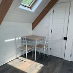 A Majestic Victorian Private Rear Access Quarters