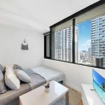 Stylish 2Br Apt Next To Southern Cross City Views