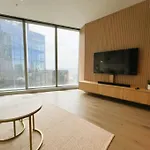 Lovely 2Br Apartment, Cbd Southern Cross, Lvl 66