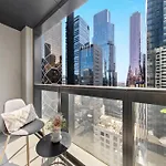 Comfy 2Br Apt Next To Melbourne Central City Views
