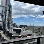 Stunning City Skyline Apartment - Beautiful Design