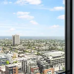 2 Bedroom Apartment In Southbanks Stature Building