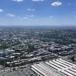 Heart Of Melbourne Cbd Skyhigh City And Sea View 2 Bedroom