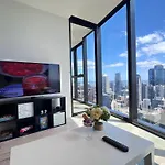 Heart Of Melbourne Cbd Skyhigh City And Sea View 2 Bedroom