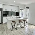 Townhouse In West Footscray