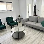 Townhouse In West Footscray