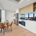 New Sensational Southbank Lux