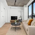 New Sensational Southbank Lux