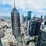 Melbourne Cbd Empire Apartment