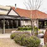 Moonee Valley Park With Parking