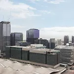 The Spencer Suite - Cityscape Panorama With Pool