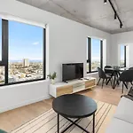 Chic Stature Southbank 1 Bed