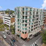 East Melbourne 2Br Apartment