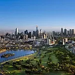 Cozy 2Br Apt Near Melbourne Central W City Views