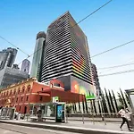 Cozy 2Br Apt Near Melbourne Central W City Views