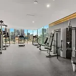 A Chic 2Br Apt Near Melbourne Cbd W Free Parking
