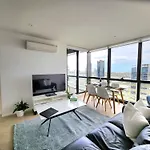 Melbourne Lifestyle Apartments - Best Views On Collins