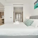 2B2B Carlton Garden At Doorstep
