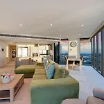Luxury -3B2B2C Harbour View & Skyline Apartment