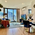Premier Melbourne Central 2Bedrooms Apartment