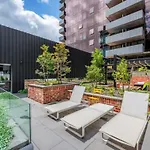 Luxury Docklands Loft 2B1B River View & Free Parking