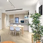 Pride Fawkner Apartments Bay-View