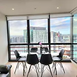 Melbourne Lifestyle Apartments - Best Views On Collins