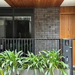 Kozyguru Collingwood 2B Townhouse