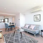 09D 2Bedroom Abnb-Style Ocean View Apt With Free Parking
