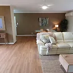 Garden Oasis 3 Bedroom Apt