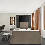 Melbourne City Suites