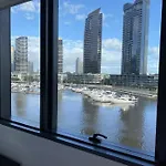 Wyndel Apartments Two Bedroom Mel883Col2610N