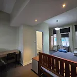 50 Green St Windsor