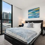 Rooftop Pool 2Br Apartment At Marvel Stadium With Free Parking