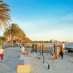 Sensational St Kilda Stay At Sunset Beach Tower