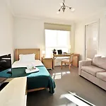 6B - Executive Rooms In Large Property In Brunswick