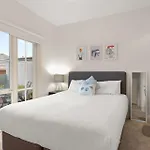 Boutique Stays - Brighton Abode