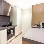 Stunning Courtyard 2Br1Ba North Melbourneparking