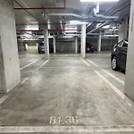 Stunning Courtyard 2Br1Ba North Melbourneparking