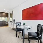 Charming 1-Bed Central Studio Apartment