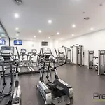 Sky-High South Yarra Luxury 2 Bed Sleeping Up To 4