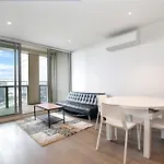 Rest Collection Apartments On Collins Docklands