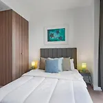 Stylish Urban Living In Carlton