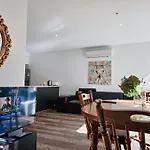 Easy Living One Bedder Gem